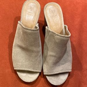 FRYE slide on heels leather shoes  size 10